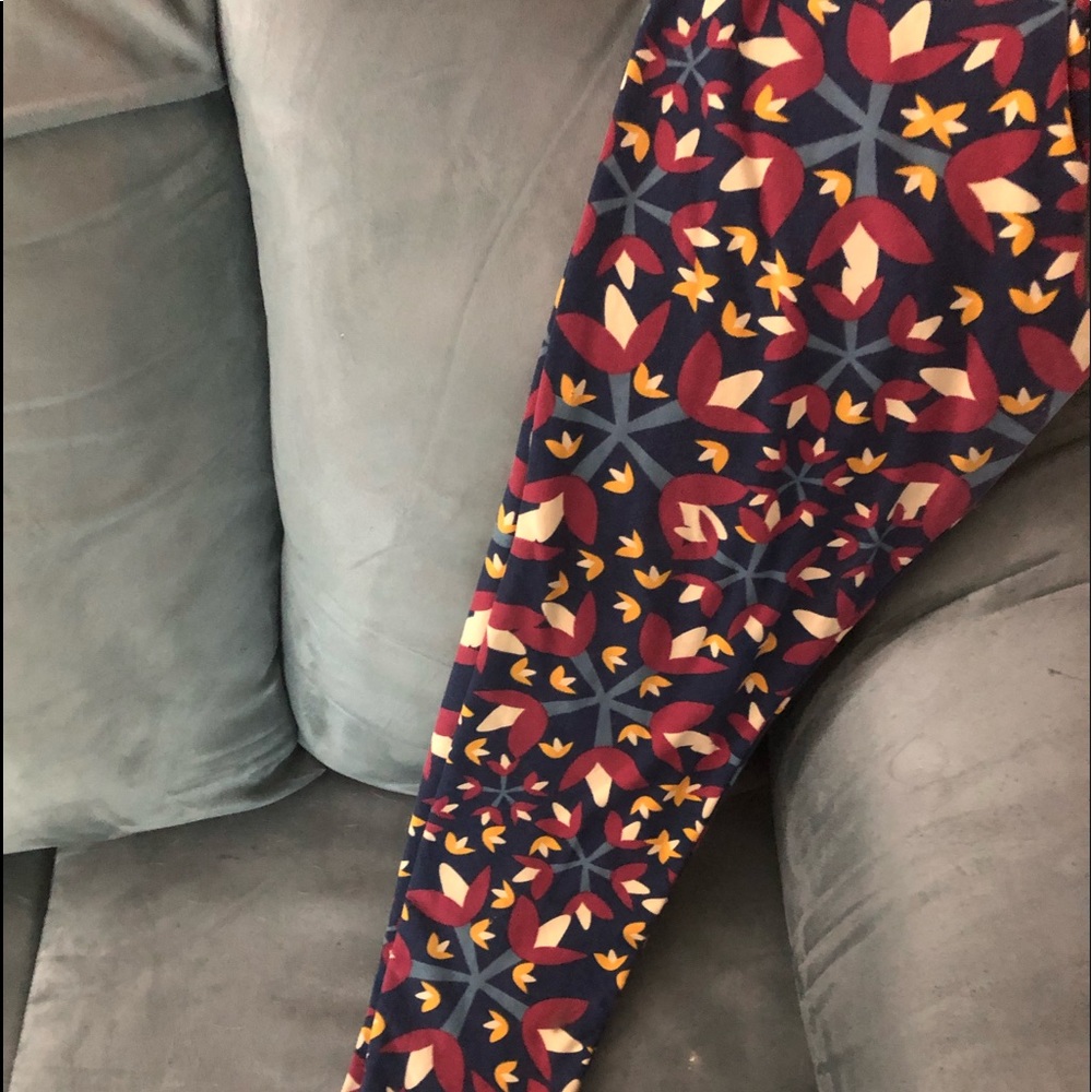 2/$15 Lularoe leggings